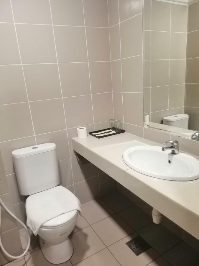 Orient 3* Johor Bahru