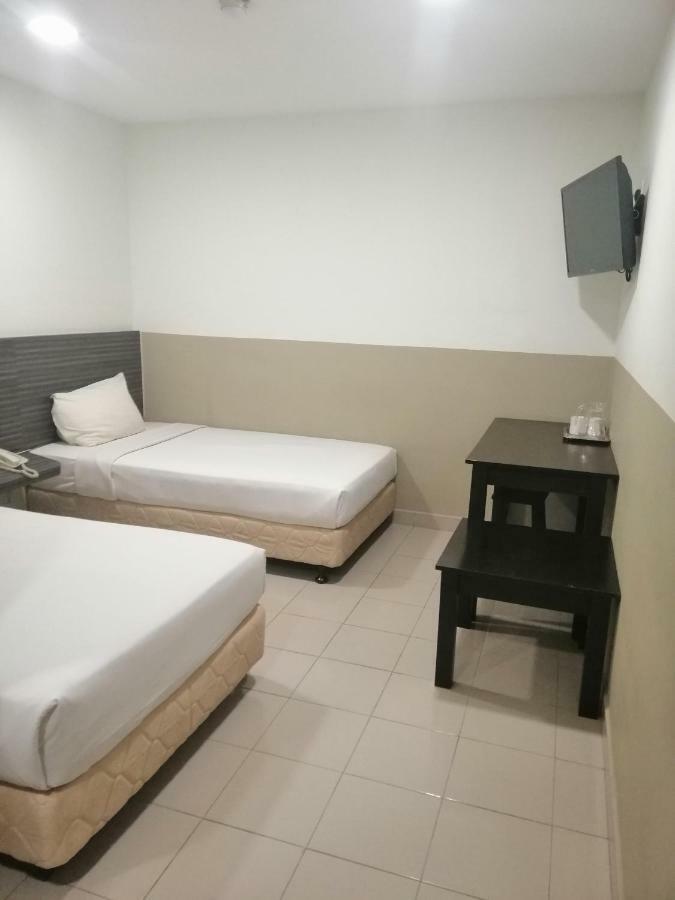 Orient Hotel